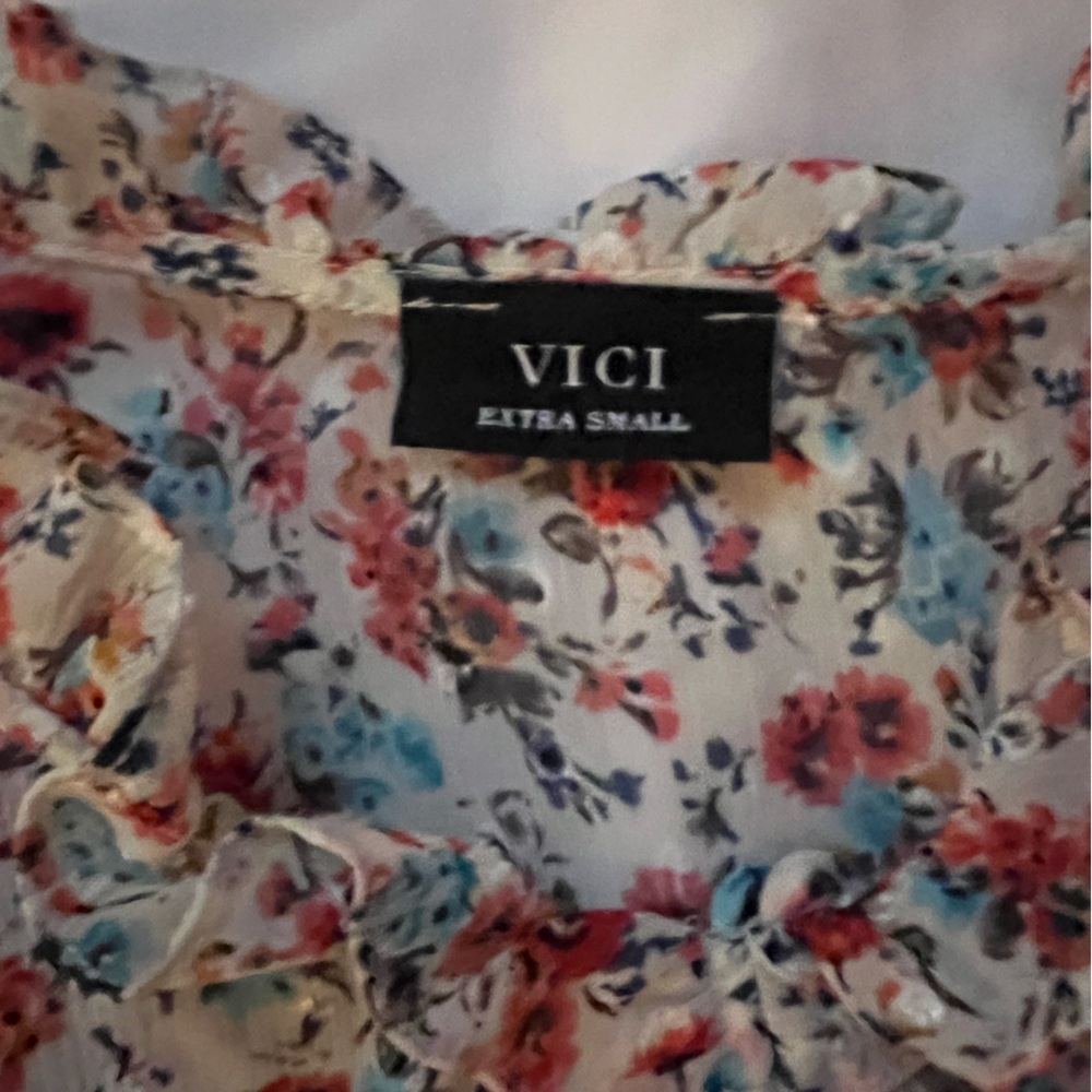 vici top - Picture 2 of 3
